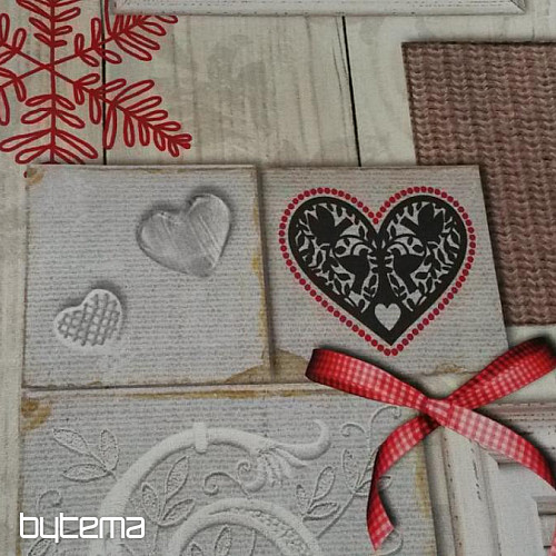 Tissu décoratif COEUR 3D DANS UN CADRE