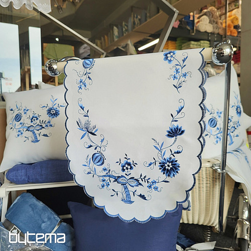 Nappes brodées OIGNON BLEU-BLANC