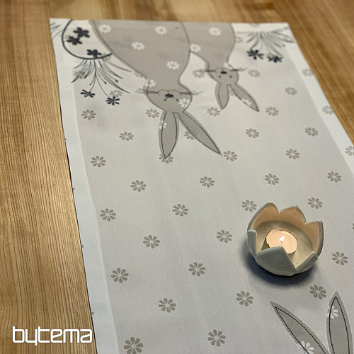Nappes et foulards brodés LIEVRE blanc