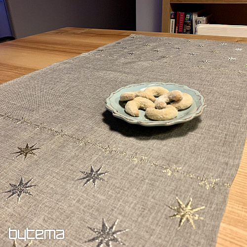 Nappe de Noël brodée gris-beige étoiles
