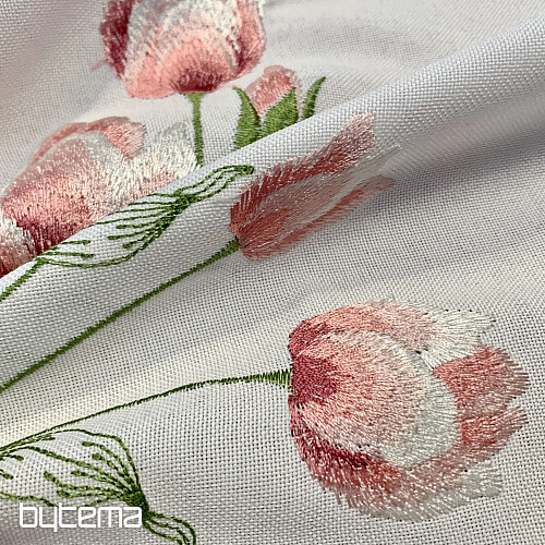 Nappe brodée et TULIPES ovales brodées