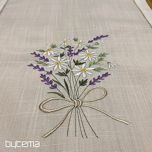 Nappe et châle brodés KYTICE KOPRETIN