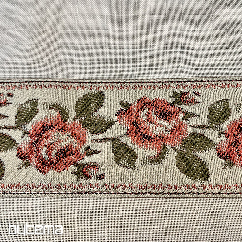 Nappe et châle brodés ROSES