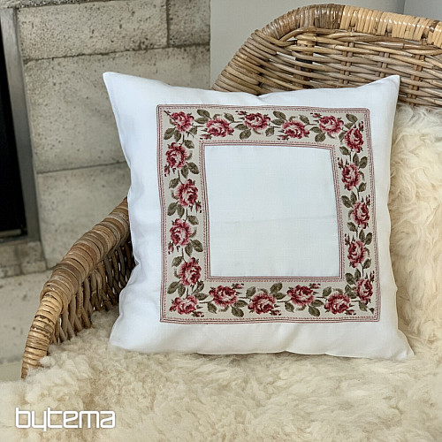 Housse de coussin brodée ROSES