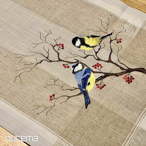 Nappe et écharpe brodées SÝKORKY