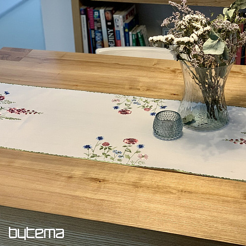 Nappe et châle brodés FLEURS DES PRÉS