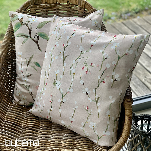 Housse de coussin décorative Brindilles de NOA petit rose