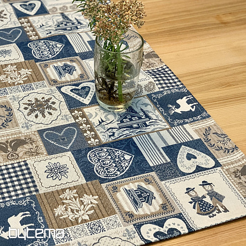 Nappe tapisserie, écharpe PATCHWORK SRDCE bleu