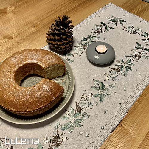 Nappe et écharpe de Noël brodées AIGUILLES ET CÔNES