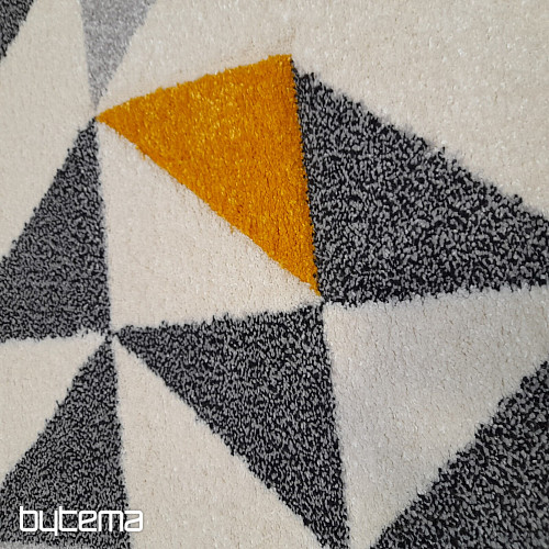 Tapis enfant TRIANGLES JAUNES