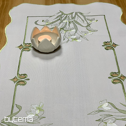 Nappe et écharpe brodées BLANCHE NEIGE