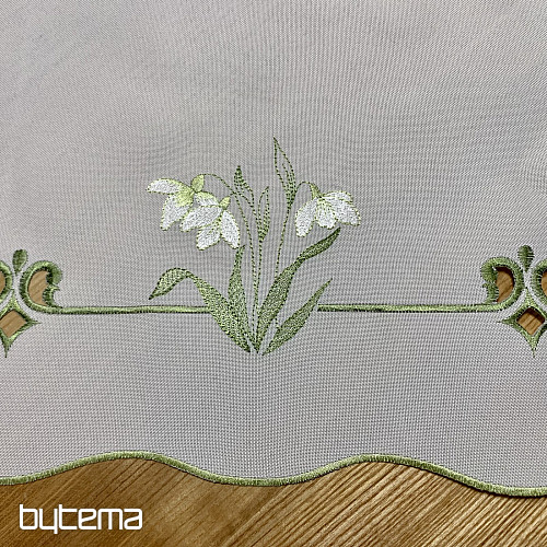 Nappe et écharpe brodées BLANCHE NEIGE
