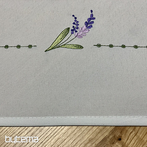 Nappe brodée LAPIN DE PÂQUES à la lavande