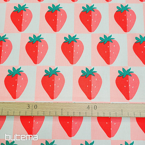 Tissu en coton FRAISES
