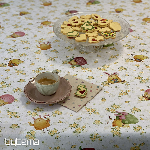 Nappe de Pâques POULETS ET ŒUFS