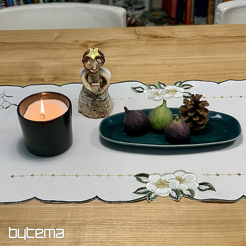 Nappe brodée BOUGIES BLANCHES