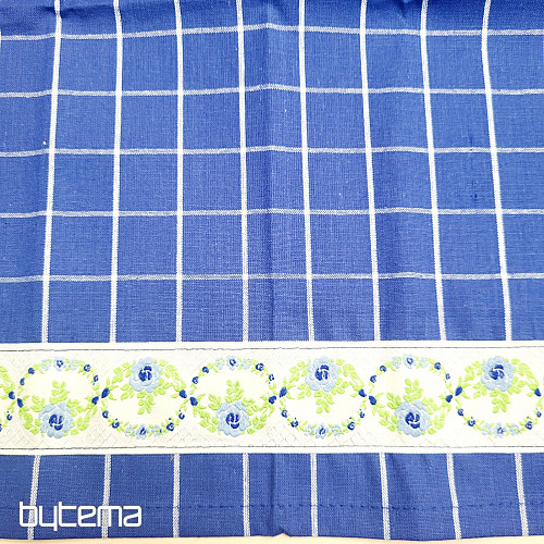 SERVIETTE BLEUE À FLEURS DE GRAND-MÈRE