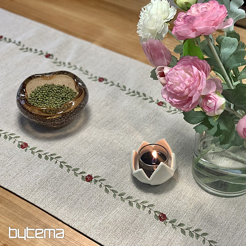 Nappe et foulard en tapisserie, maison de jardin