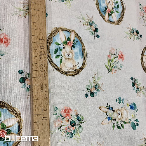 Tissu décoratif lapin de Pâques avec rose