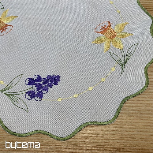 Nappe et foulard brodés NARCISSIS ET LA FILLE DES NEIGES