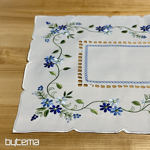 Nappe et foulard brodés FLEURS OUBLIÉES