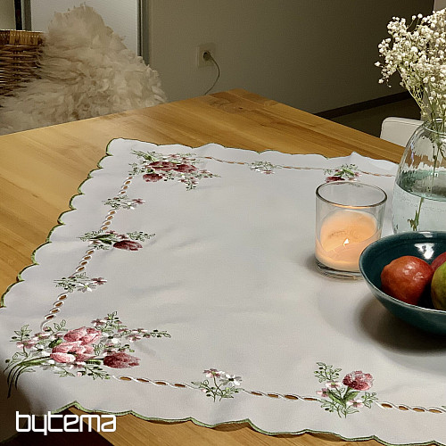 Nappe et foulard brodés BOUQUET DE TULIPES