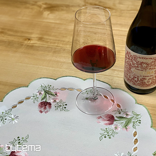 Nappe et foulard brodés BOUQUET DE TULIPES