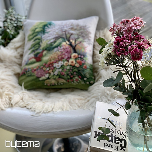 Taie d'oreiller en tapisserie NATURE MORTE DANS LE PARC