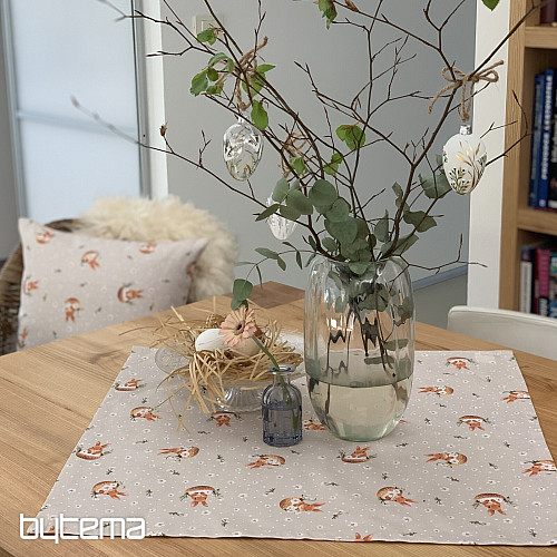 Couverture décorative de Pâques LAPIN NELA