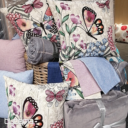 Housse de coussin tapisserie FEEL BUTTERFLY 2
