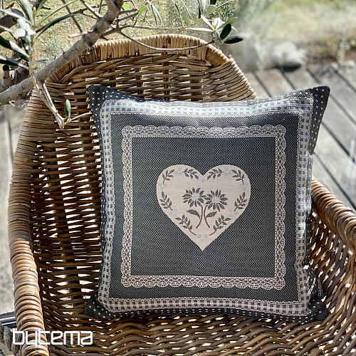 Housse de coussin tapisserie SELSKÁ JIZBA gris