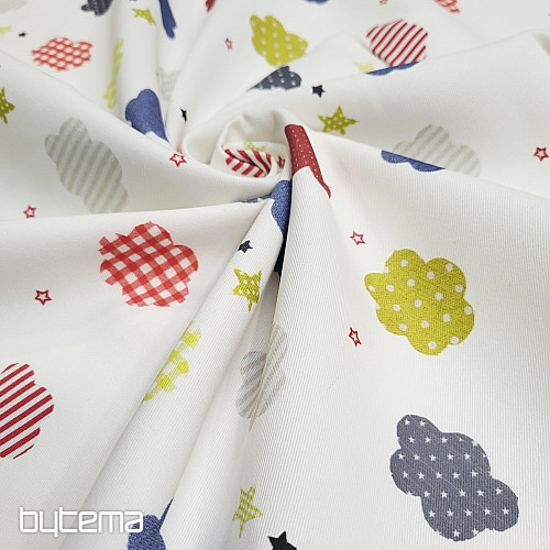Tissu décoratif pour enfants NUAGES