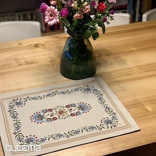 Nappe tapisserie, écharpe JURKOVIC 2