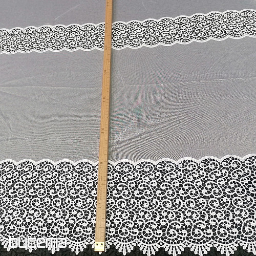Rideau avec broderie V708