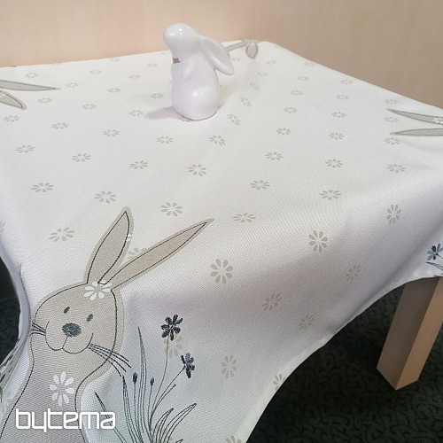 Nappes et foulards brodés LIEVRE blanc